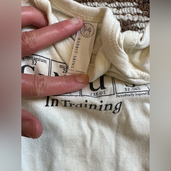 Newborn 👶 “Genius” onesie - Picture 1 of 2